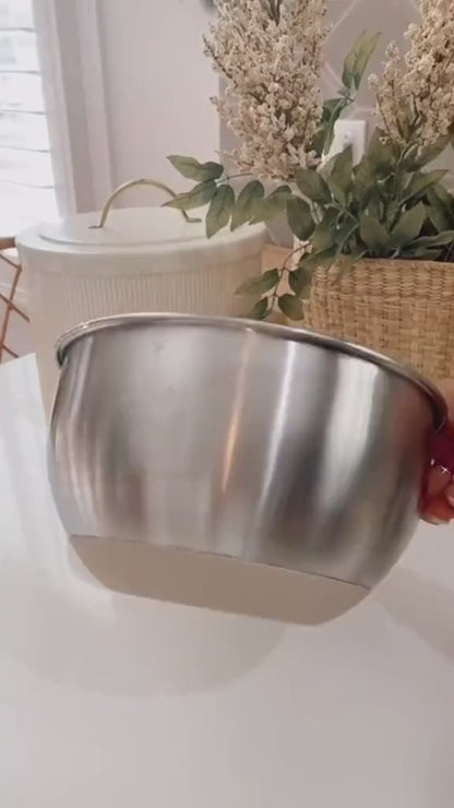Mixing Bowls with Airtight Lids Set